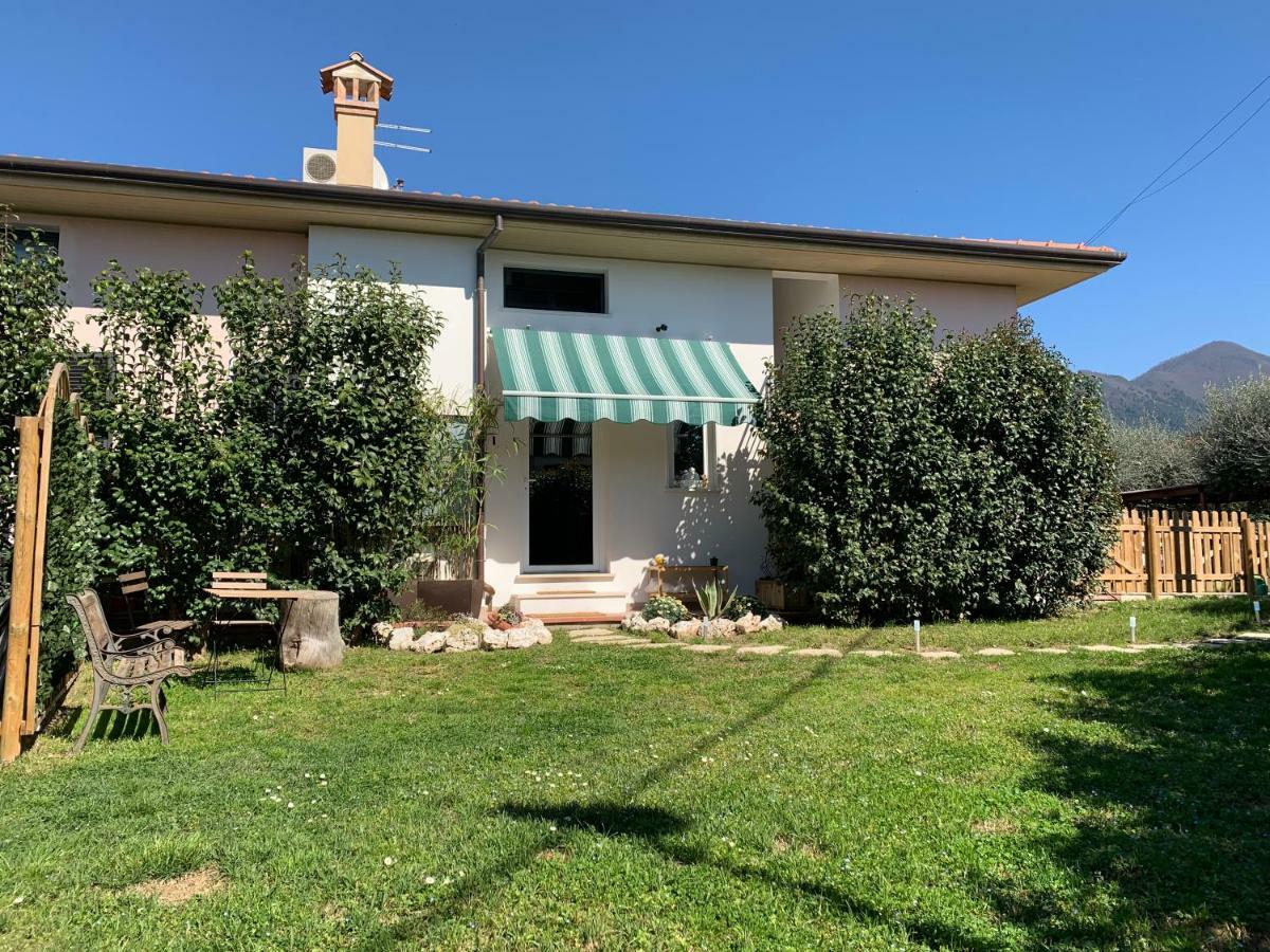 Atelier La Maison Querceta Exterior photo